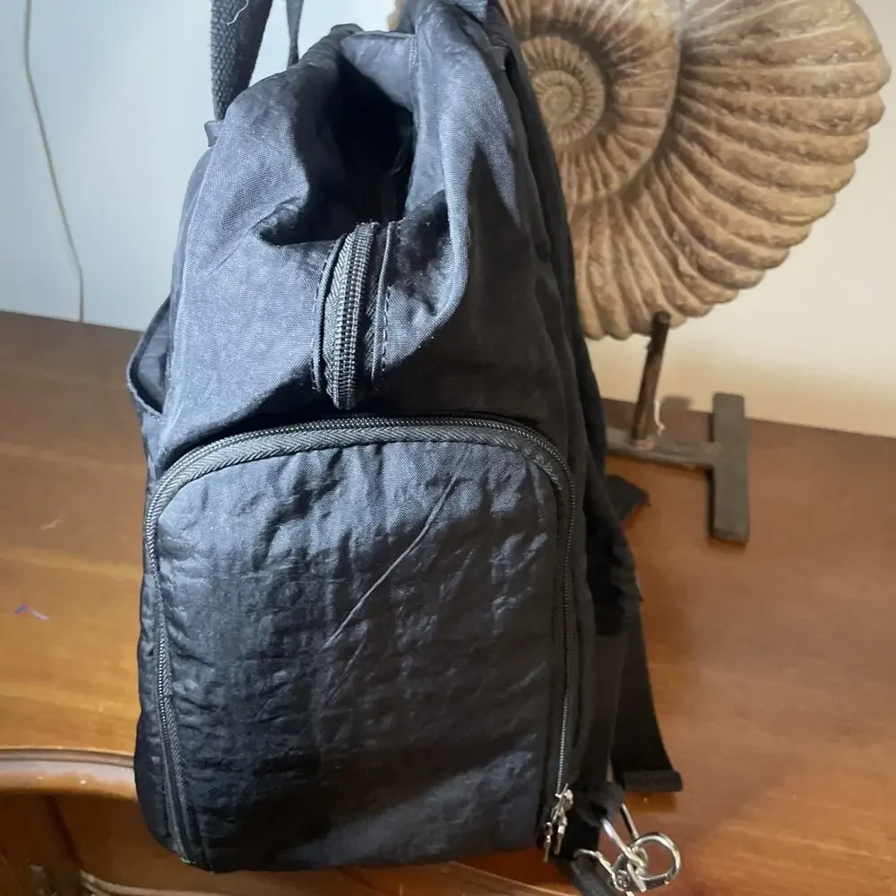 Sarah Wells Breast Pump Bag /Diaper Bag Black Convertible Backpack